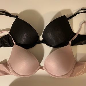 2 Victoria’s Secret Push-up Bras 32A